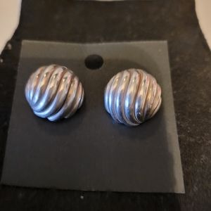 David Yurman Sculpted Cable Stud Earrings